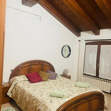 Private House In The Center Of Местре Экстерьер фото